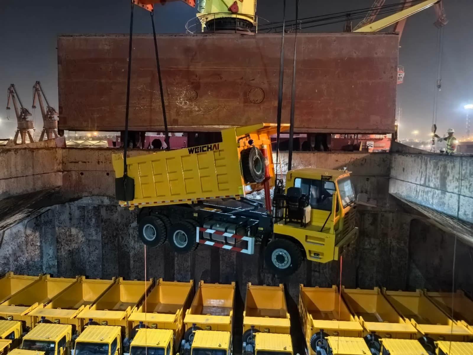 How to Ship Heavy Machinery from China